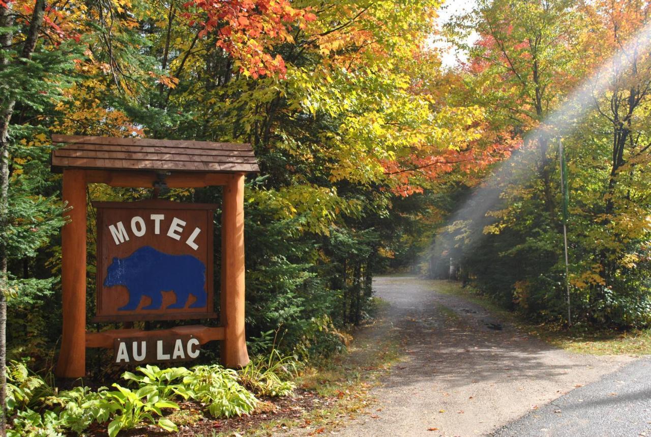 Motel Ours Bleu Lac-Saguay Exterior foto